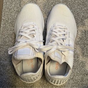 Adidas Swift Run Women’s Sneakers